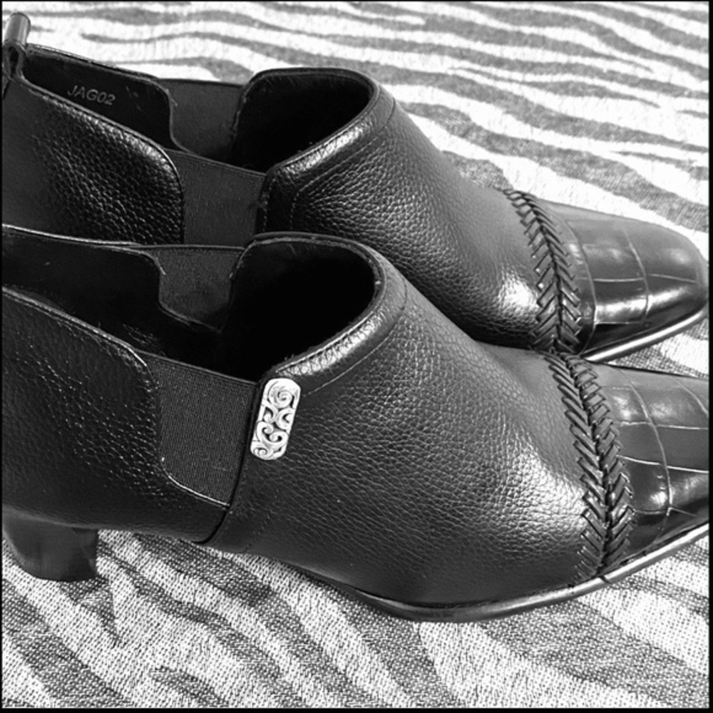 Brighton TreeShoe Bootie, Pebbled Leather Lace & Croc Details NWOB 6.5 VIDEO NOW